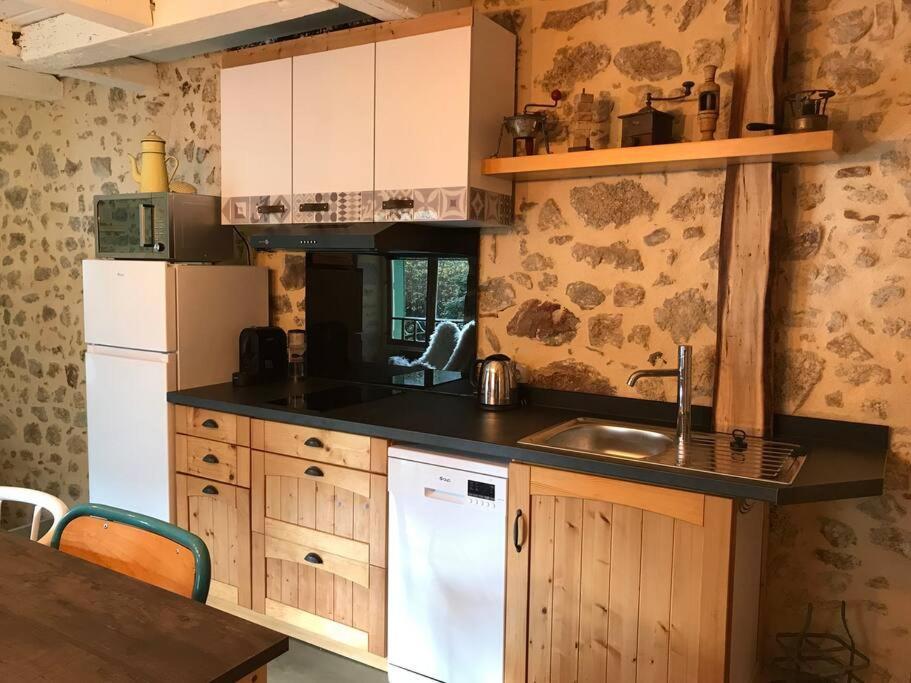 Du Des Remparts Holiday home *