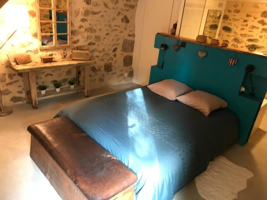 Holiday home Du Des Remparts Brigueuil